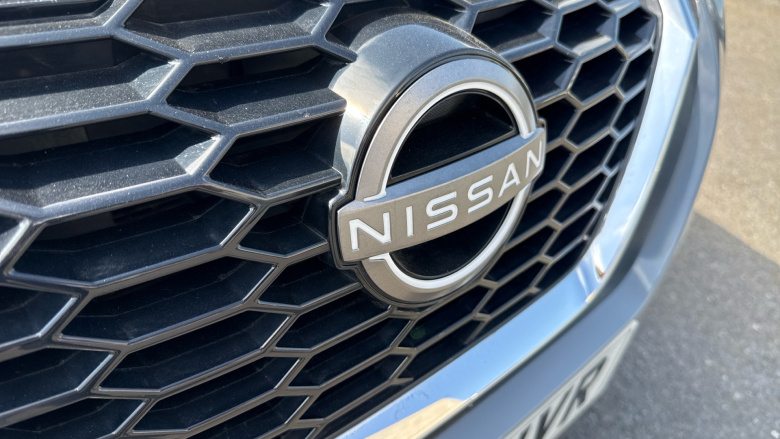Nissan Juke 1.0 DiG-T 114 N-Connecta 5dr DCT Petrol Hatchback